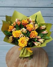 Букет цветов из:  Альстромерии и Розы в Туртас