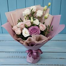 Букет цветов из:  Розы и Лизиантусы в Туртас