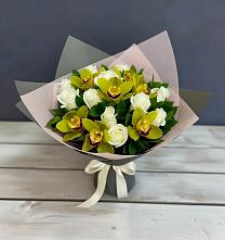 Букет цветов из:  Орхидеи и Розы в Туртас