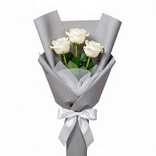 Букет 3 белые розы в Туртас