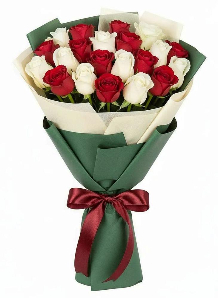 Букет Микс из красных и белых роз в Туртас