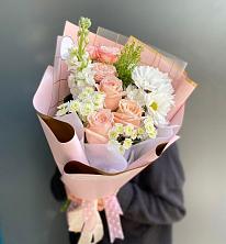 Букет цветов из:  Хризантемы и Розы в Туртас