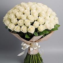 Букет 101 беля роза Белоснежка в Туртас