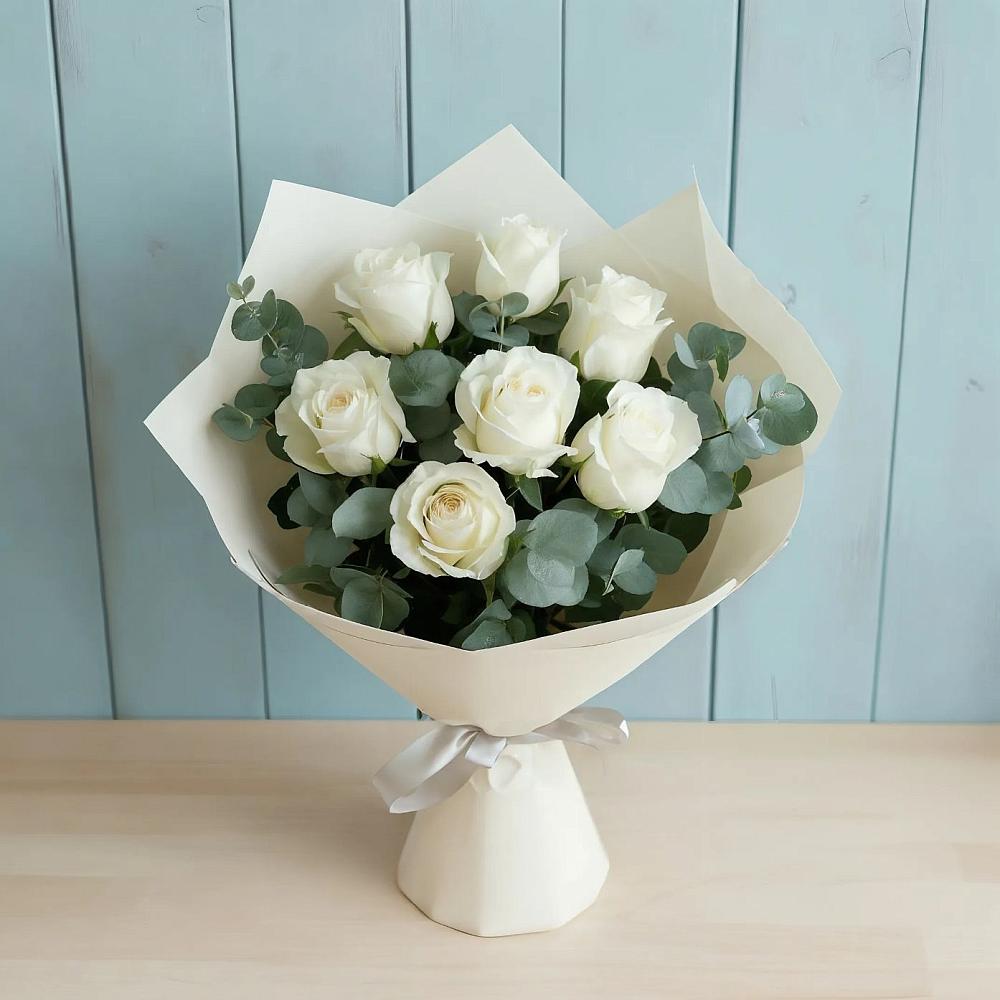 Букет Белые розы в Эвкалипте в Туртас