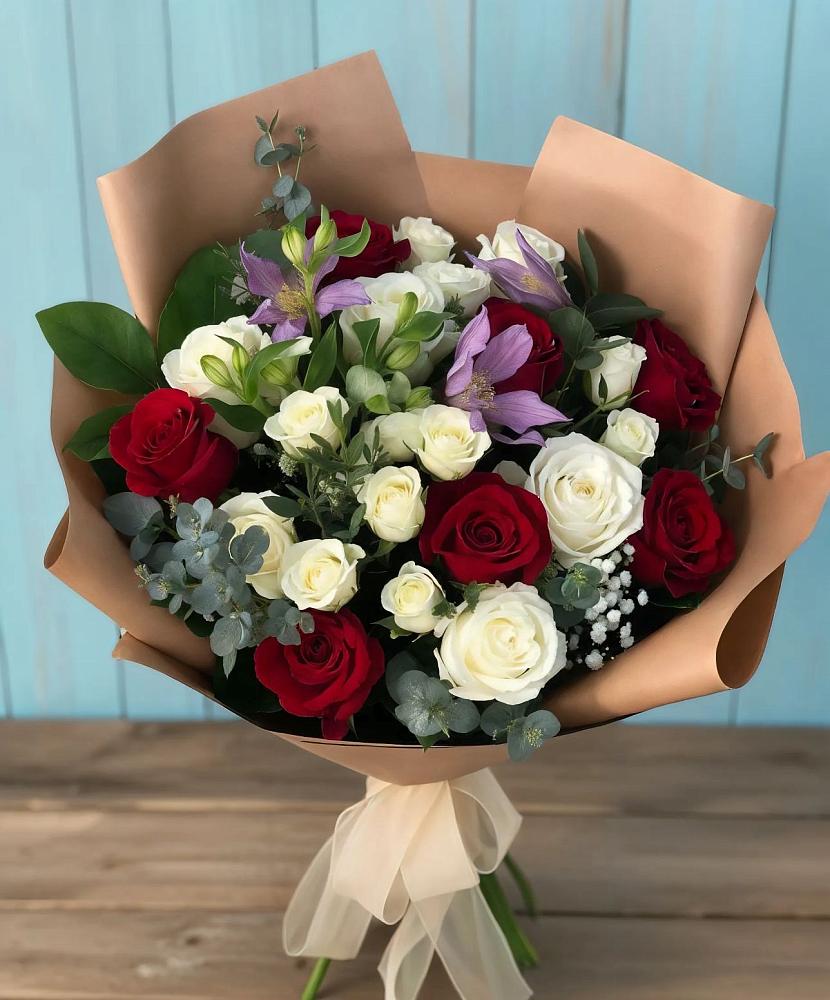 Букет цветов из: Розы и Альстромерии в Туртас
