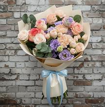 Букет цветов из:  Розы, Лизиантусы и Гвоздики в Туртас
