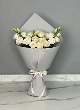 Букет цветов из:  Розы и Лизиантусы в Туртас